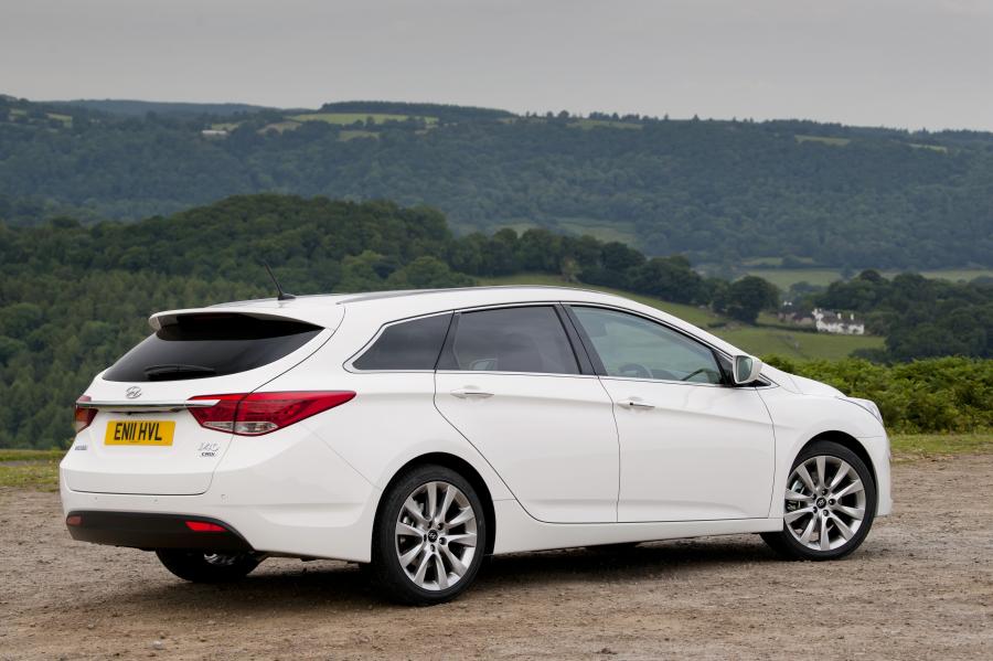  Hyundai i40 Station Wagon CRDi 2011 года  (UK) (фото 72 из 146)